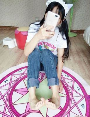 黄色三级片在线观看免费_720完整视频观看