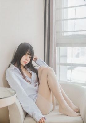 蜜桃视频污版在线看_完整无删减版
