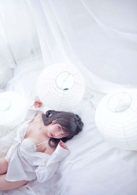 亚洲国产成人爱在线播放青木玲_超清神马在线观看